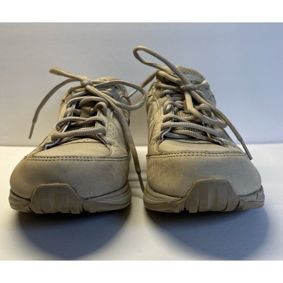 New‎ Balance 928 walking shoes (size 8) - Picture 2 of 10
